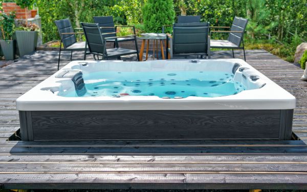 Spa Deck Remodeling in Omaha